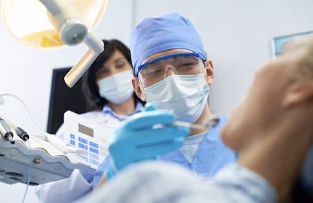 Хирургия остеонекроза челюсти в Израиле. Отзывы и цены